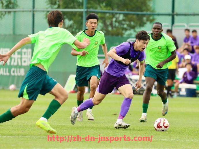 JN江南体育-世俱杯小组赛赛制安排逻辑及其对竞争平衡的影响分析